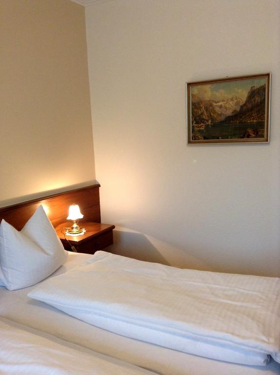 Gasthof Kaiserin Elisabeth Hotel Steyrling Room photo